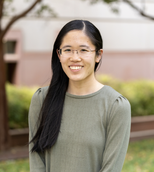 Christina Hung Headshot